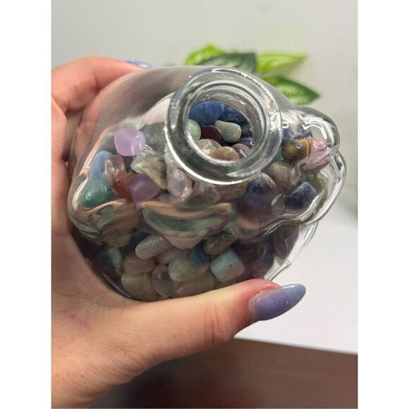 Hello Kitty Jar with Gemstones + Crystal Chips - Picture 4 of 7